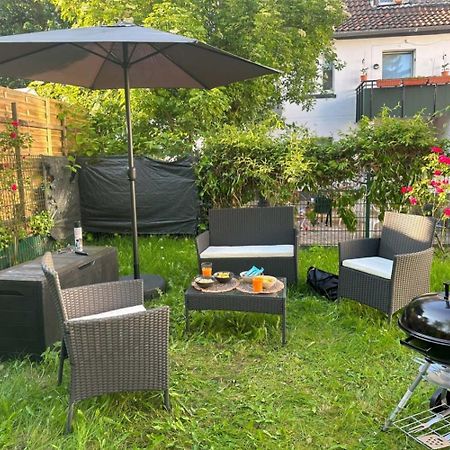 Cozy Apartment With Garden In Gelsenkirchen Buitenkant foto
