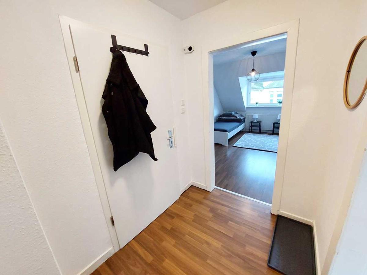 Cozy Apartment With Garden In Gelsenkirchen Buitenkant foto