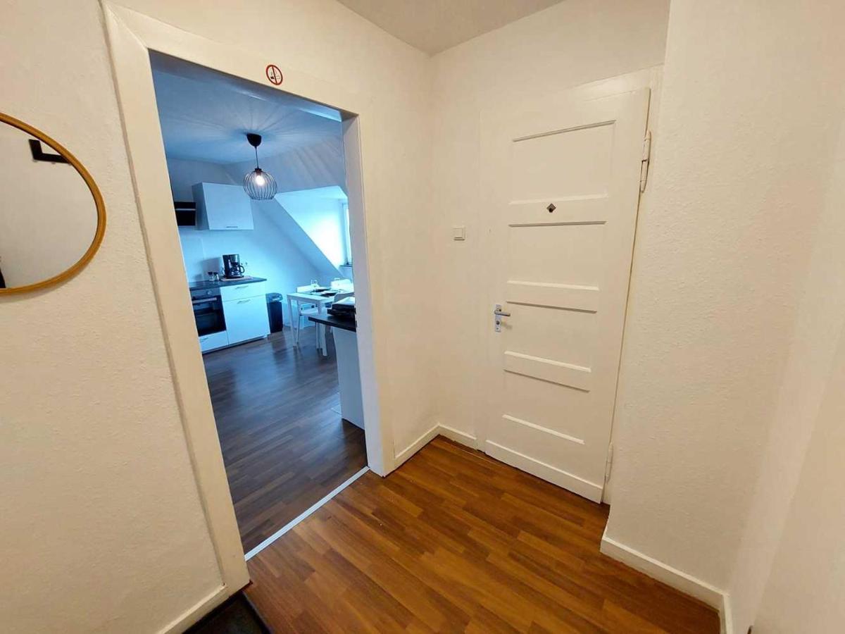 Cozy Apartment With Garden In Gelsenkirchen Buitenkant foto