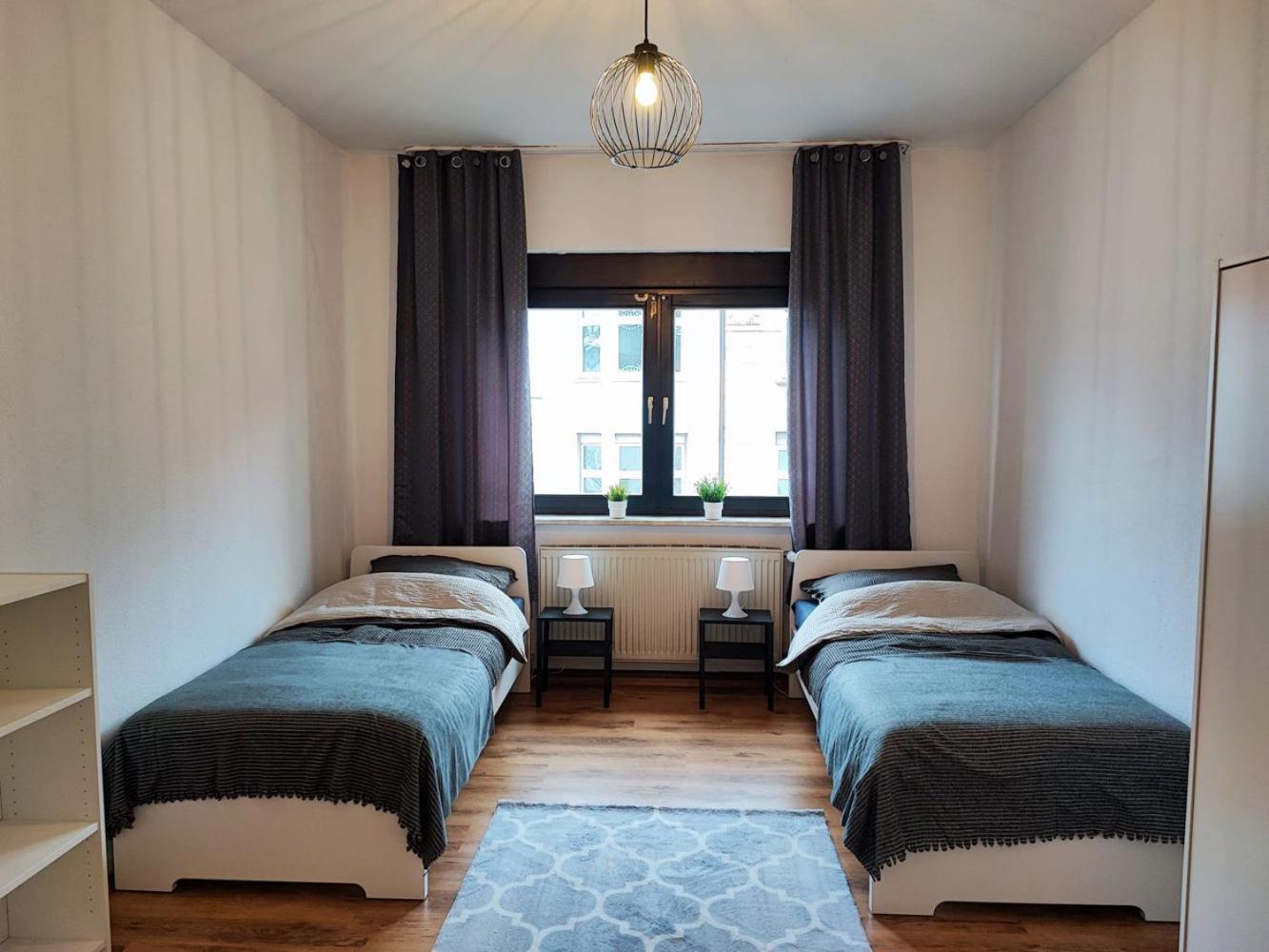 Cozy Apartment With Garden In Gelsenkirchen Buitenkant foto